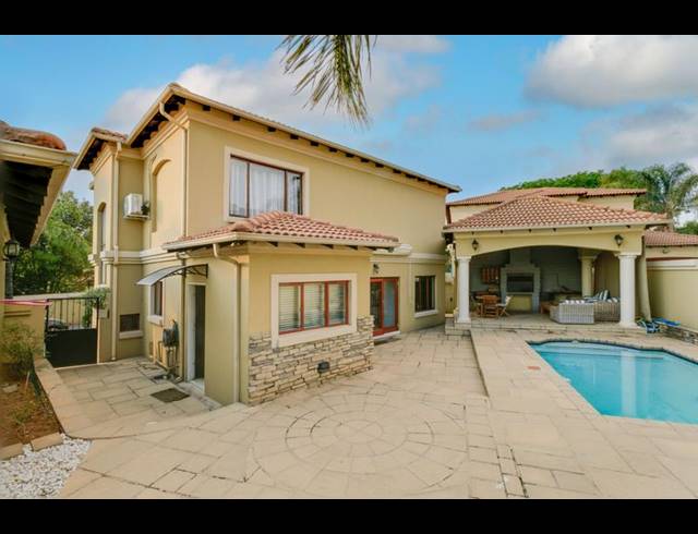 4 BEDROOM HOUSE FOR SALE IN SUNNINGHILL